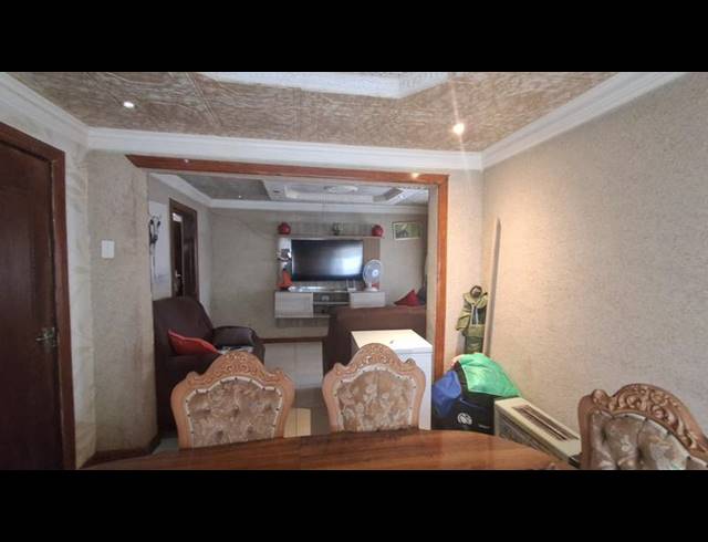 3 BEDROOM HOUSE FOR SALE IN KWENELE SOUTH